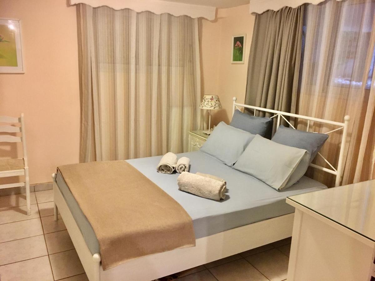 Apartment Near Airport And Beach アルテミダ エクステリア 写真
